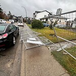 Fence or Structure Concern - City Property at 3112 13 Av SW